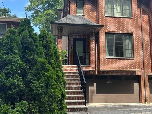 329 5th St #A, Palisades Park, NJ 07650