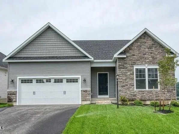 10 Jack Drive, Mechanicville, NY 12118