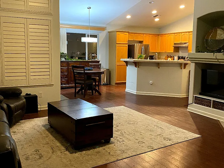 10695 Vista Bonita Ln — Photo 4