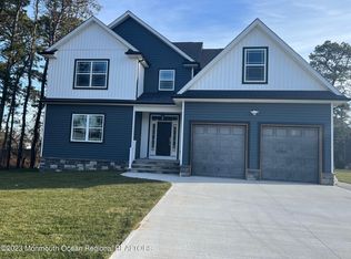100 Champlain St, Toms River, NJ