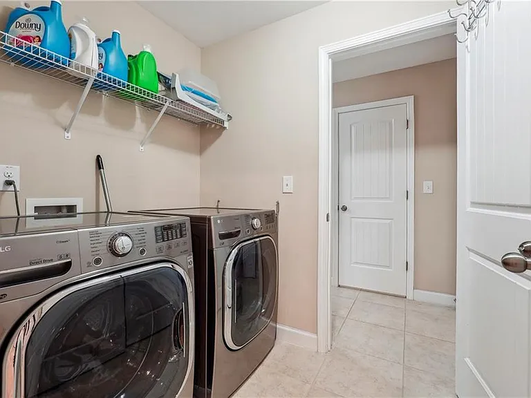 4305 Holton Ave — Photo 20