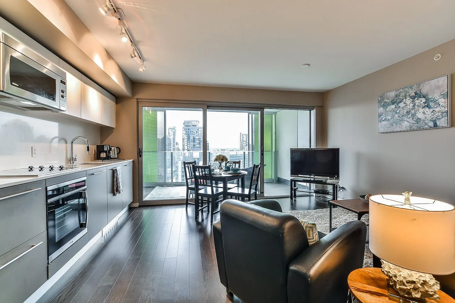 999 Seymour St #2104 photo 1