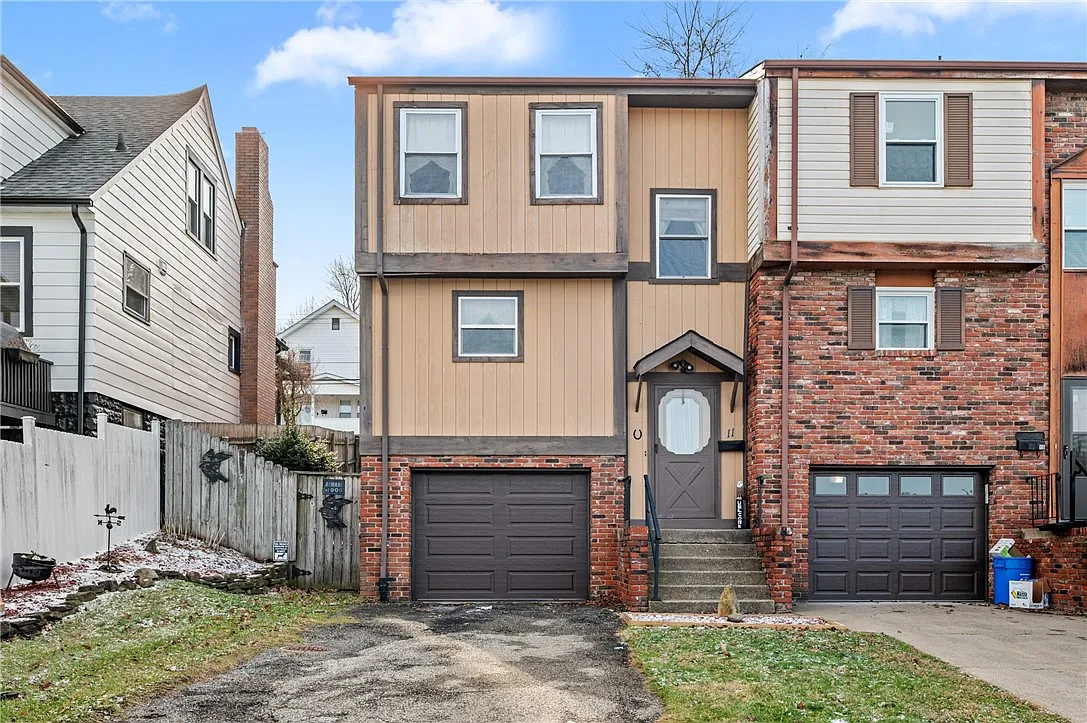 11 McKinley Sq photo 1
