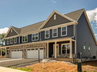 127 Aeropointe Ln, State College, PA 16803