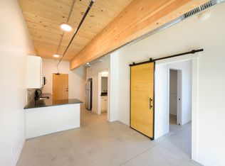 2701 Ingersoll Ave #301, Des Moines, IA 50312