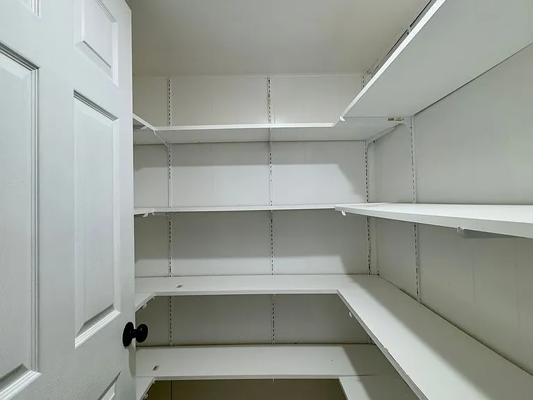 3903 Innerdale Ct — Photo 20