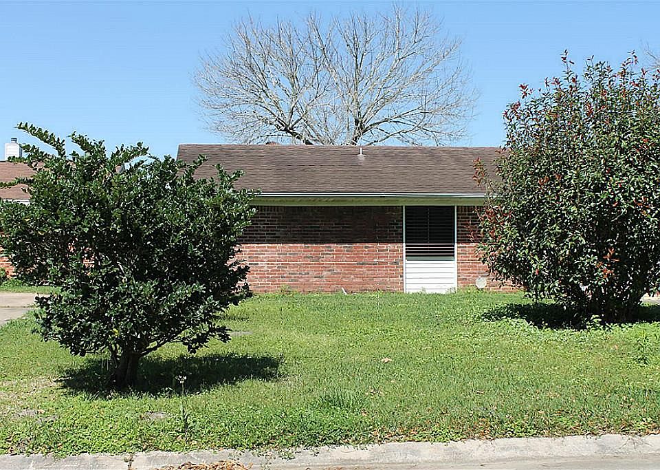 1st image of 7208 Nightingale Cir