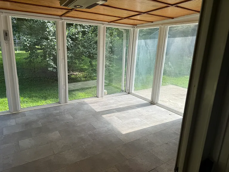 SW Lea Dr — Photo 11