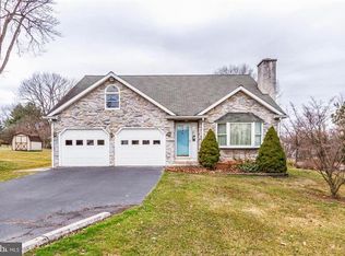 195 Washington St, Spring City, PA 19475