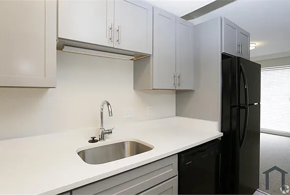 200 Skidmore Blvd #1 — Photo 17