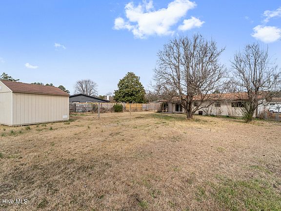5th image of 6002 E Red Oak Court