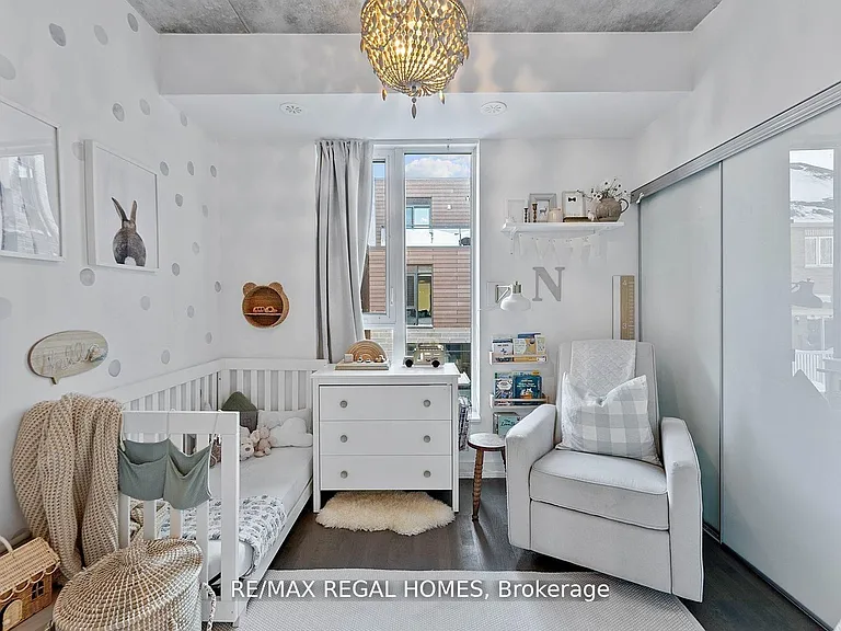 1238 Dundas St E #Townhouse 110 — Photo 11