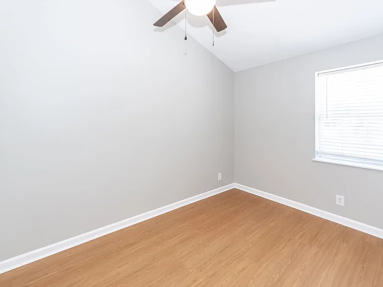 1441 Swamp Angel Ct — Photo 55