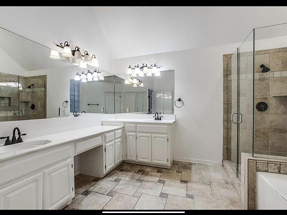 5th image of 8513 Moraine Dr