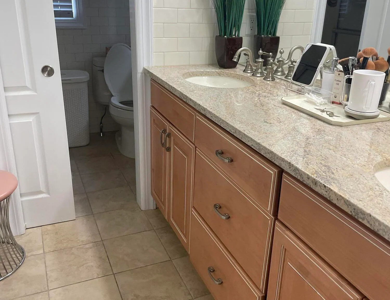 7 bed, 3896 sqft, $2,600 — Photo 3