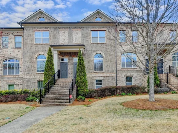 7490 Highland Blf, Sandy Springs, GA 30328
