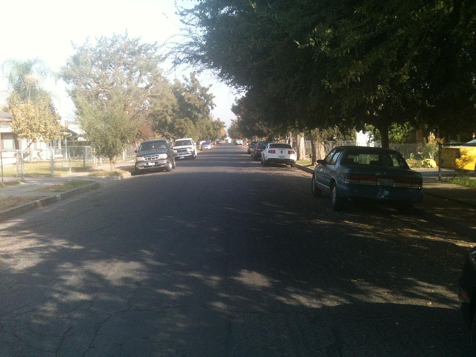 2nd image of 331 N Bellah Ave