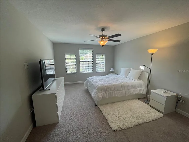 1596 Ludington Ave — Photo 54