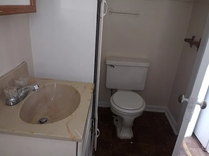 606 Baker St #1/2 — Photo 3