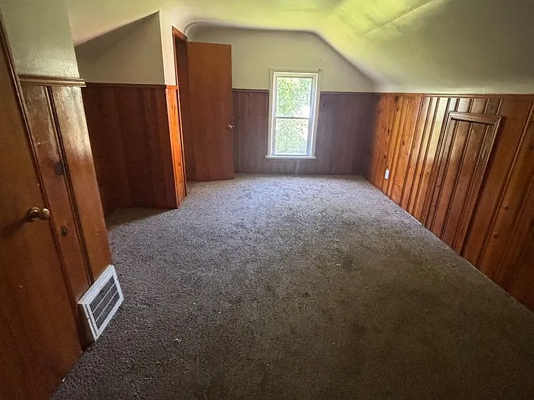 800 London Rd — Photo 7