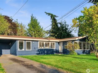 20817 3rd Ave W, Lynnwood, WA 98036