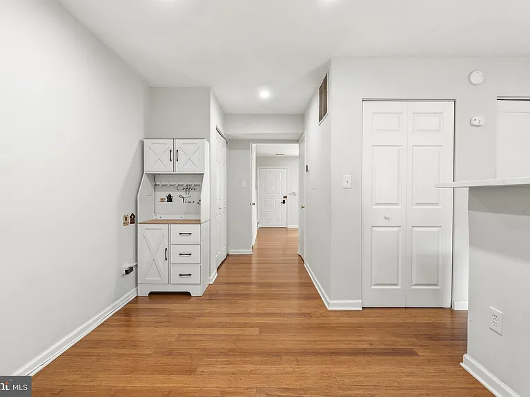 15711 Ambiance Dr — Photo 13