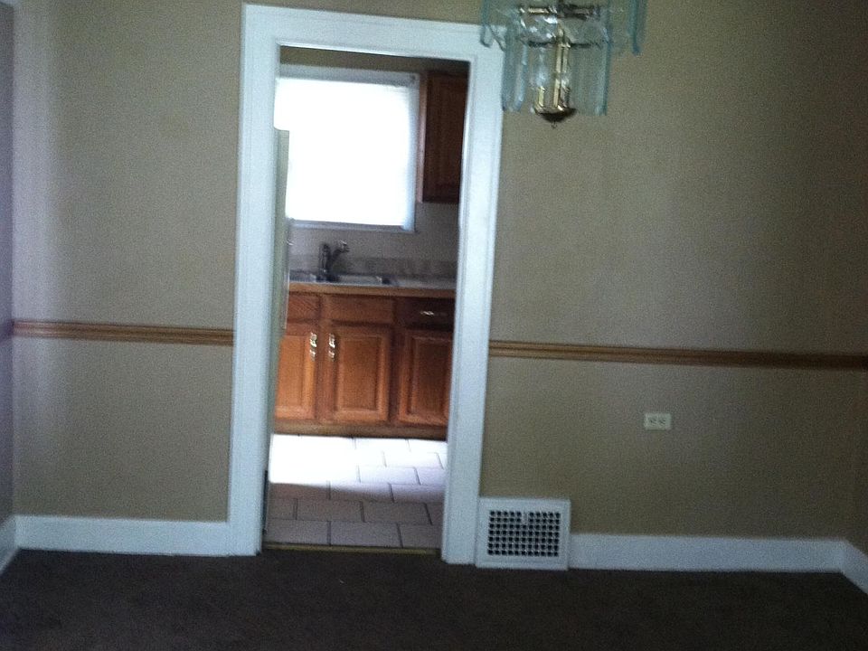 2nd image of 5466 Grasmere Ave