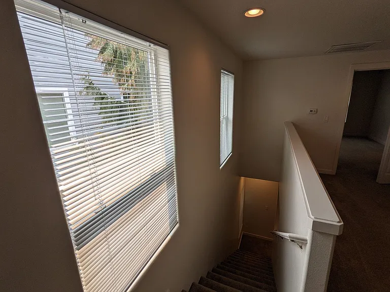 Halsey East Townhomes — Photo 145