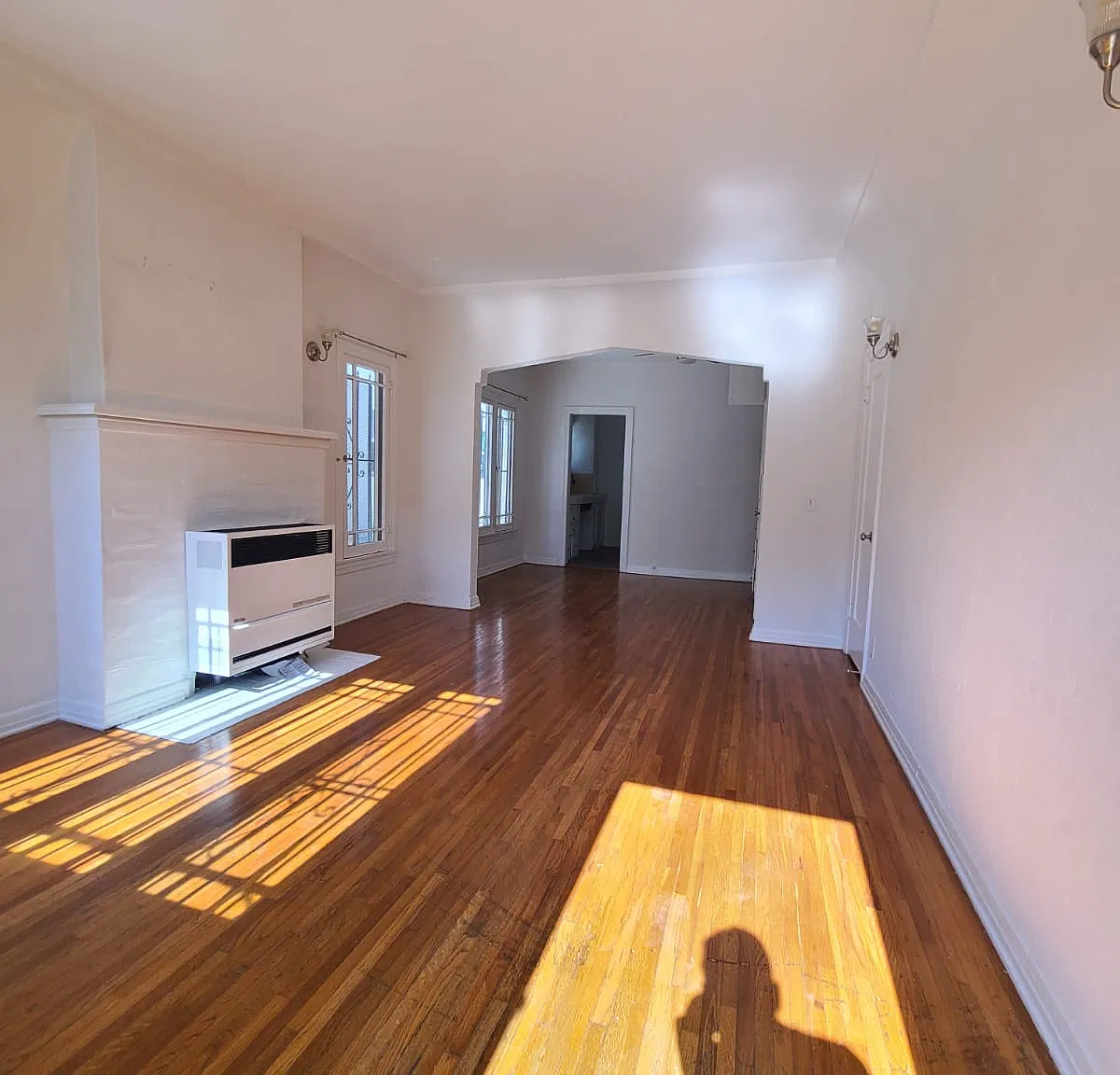 Studio, 500 sqft, $1,850 — Photo 2