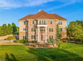 5688 Quarry Lake Dr SE, East Canton, OH 44730