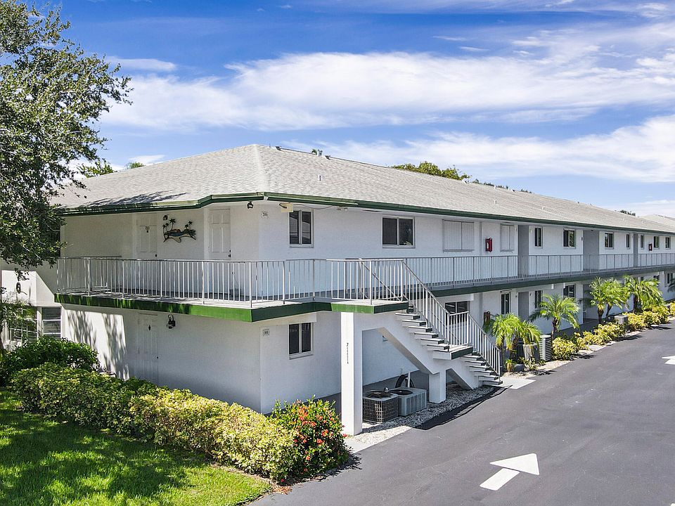 1st image of 1 Westwood Avenue #201f
