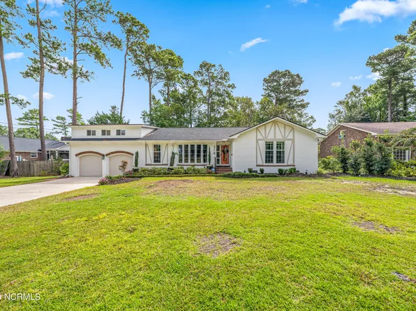 318 W Blackbeard Road, Wilmington, NC 28409