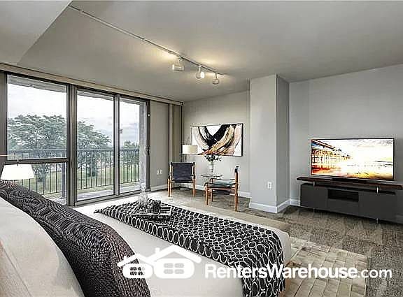 3rd image of 600 E Admiral Blvd Unit 28