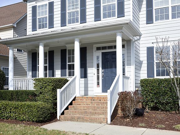 3rd image of 312 Leacroft Way