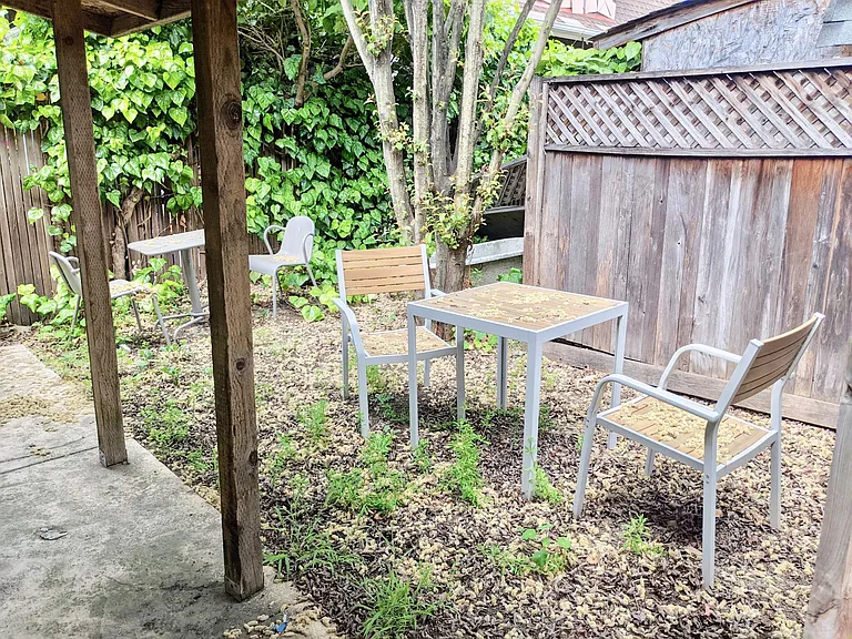 2906 Telegraph Ave — Photo 9
