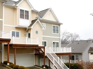 3450 Golden Ave UNIT 17, Cincinnati, OH 45226