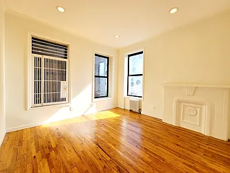 Rented by Kleier Residential