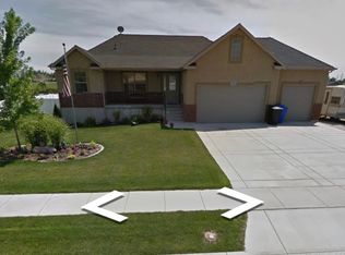 2701 W 3450 N, Farr West, UT 84404