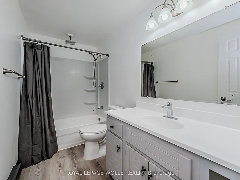 550 Parkview Cres — Photo 20