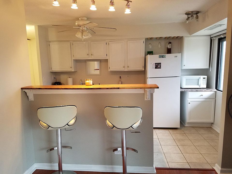 1st image of 111 S Baybrook Dr Unit 313