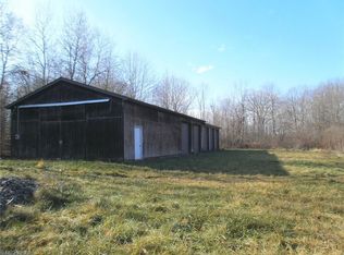 Beard Rd, New Springfield, OH 44443