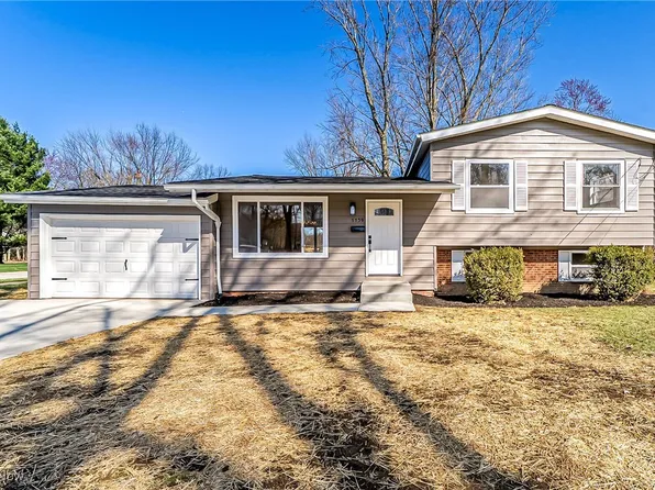 1139 Dover Center Rd, Westlake, OH 44145