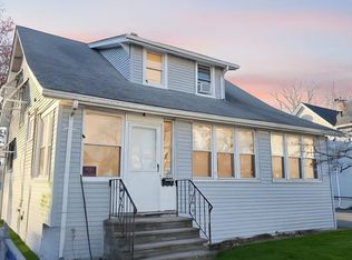 55 Hanmer St E, Hartford, CT 06114