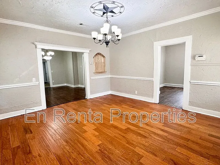 1925 Saint Louis Ave — Photo 5