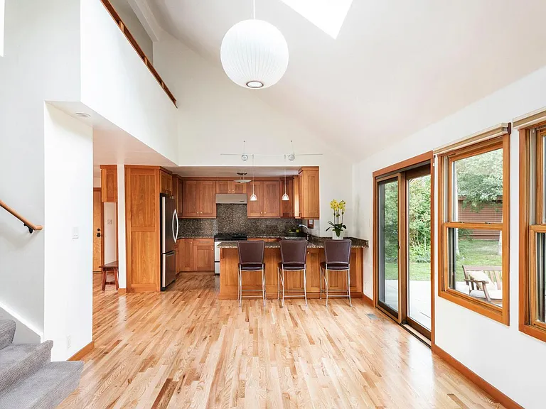 Kitchen/Dining