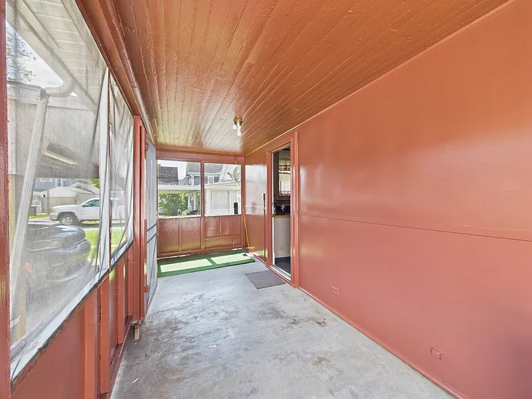 305 S Chelsea St — Photo 22