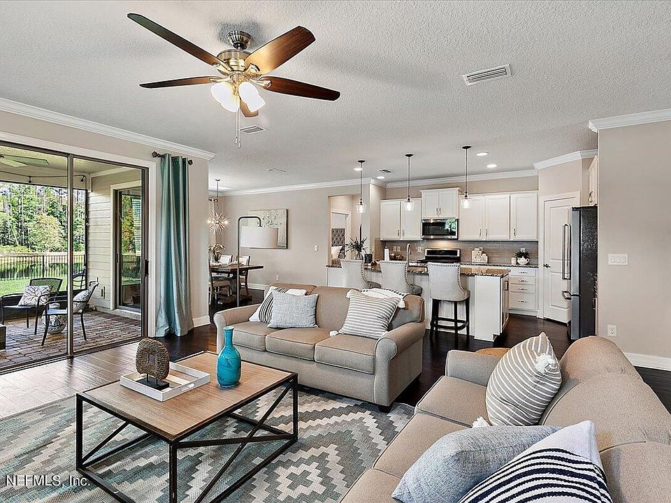 1st image of 75 Broomsedge Cir