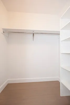 Rented by REAL New York | media 25
