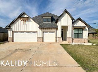 3925 NW 166th Ter, Edmond, OK 73012