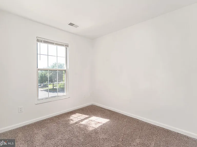 6219 Bella Dr — Photo 24